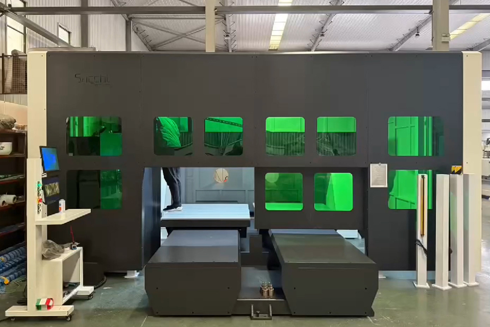 Fresadora CNC de 5 ejes