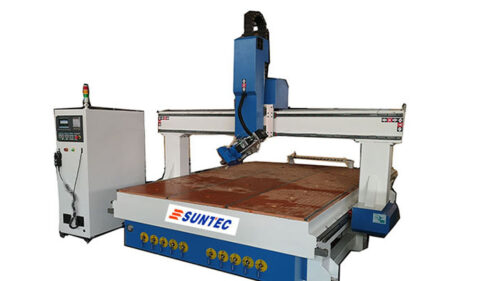 Router CNC a 4 assi Router CNC a 4 assi