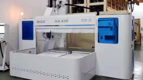 Centro di fresatura CNC a 5 assi Centro di fresatura CNC a 5 assi